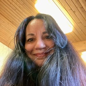 Meet your Posher, Sandra